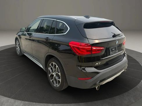 Used 2021 BMW X1 xDrive28i w/ Convenience Package AWD/4WD image 5