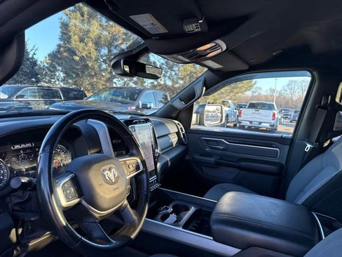 Used 2023 RAM 1500 Big Horn image 8