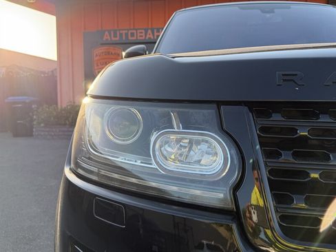 Used 2014 Land Rover Range Rover Supercharged AWD/4WD image 4