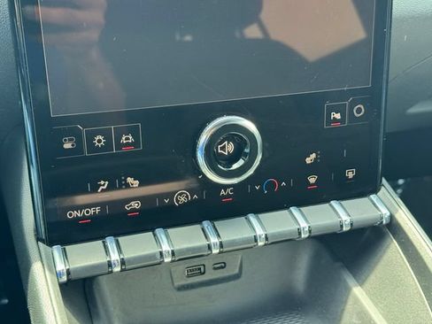 Certified 2026 GMC Terrain Elevation FWD image 17