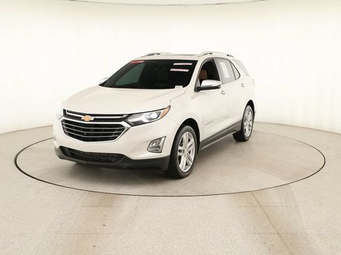 Used 2020 Chevrolet Equinox Premier FWD image 11