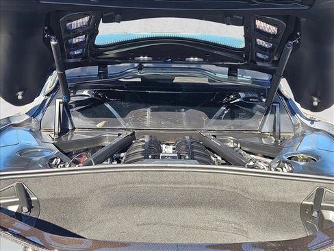 Used 2025 Chevrolet Corvette Z06 w/ Z07 Performance Package image 16