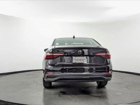 Used 2024 Volkswagen Jetta S FWD image 6