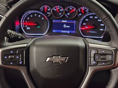 Used 2021 Chevrolet Silverado 1500 LT Trail Boss w/ Bed Protection Package image 18