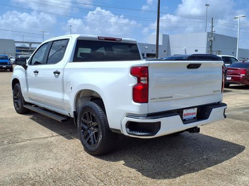 Used 2025 Chevrolet Silverado 1500 Custom RWD image 4
