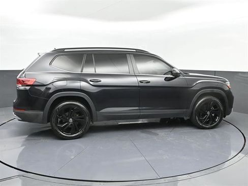 Used 2022 Volkswagen Atlas SE FWD image 28