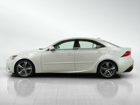 Used 2018 Lexus IS 300 300 w/ Comfort Package image 2