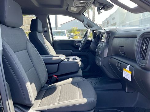 New 2025 Chevrolet Silverado 1500 Custom image 27