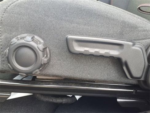 Certified 2024 Jeep Wrangler Unlimited Rubicon image 17