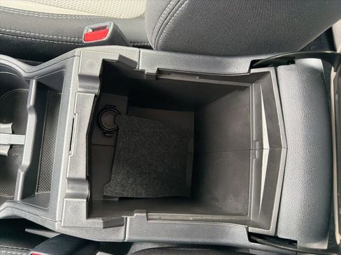 Used 2023 Subaru Forester image 28