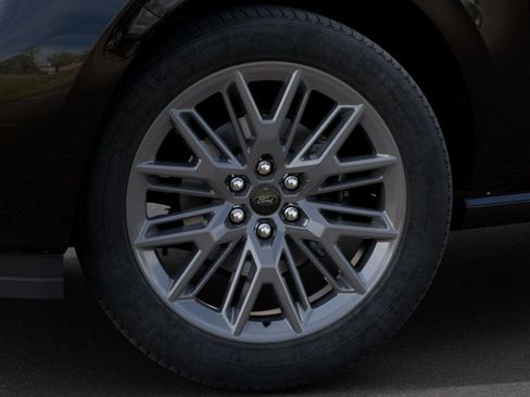 New 2027 Ford Expedition Platinum w/ Stealth Appearance Package AWD/4WD image 19