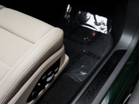 New 2024 Porsche Macan Turbo Electric image 39