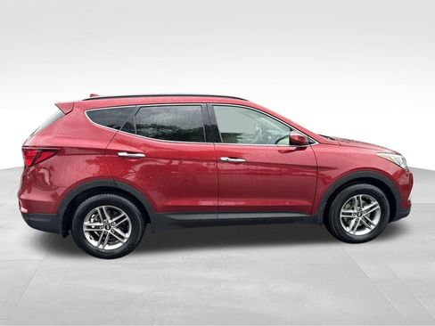 Used 2018 Hyundai Santa Fe Sport w/ 2.4L Value Package 02 FWD image 9