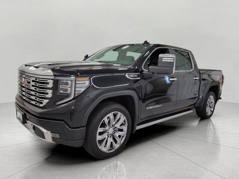 Used 2024 GMC Sierra 1500 Denali w/ Denali Reserve Package image 13
