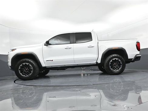 Used 2026 GMC Canyon AT4 AWD/4WD image 30