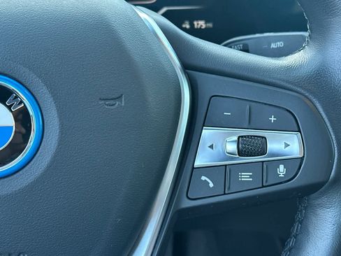 Certified 2023 BMW i4 eDrive35 w/ Premium Package image 28