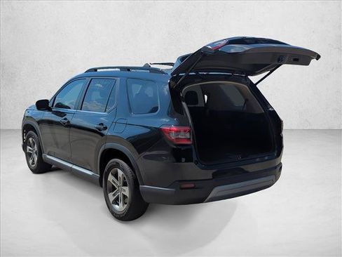 Used 2024 Honda Pilot EX-L image 5