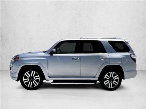 Used 2022 Toyota 4Runner Limited RWD image 6