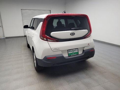 Used 2021 Kia Soul S FWD image 6