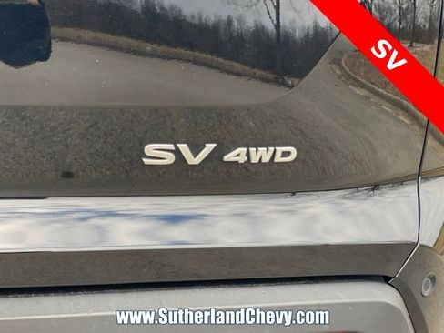 Used 2024 Nissan Pathfinder SV image 12
