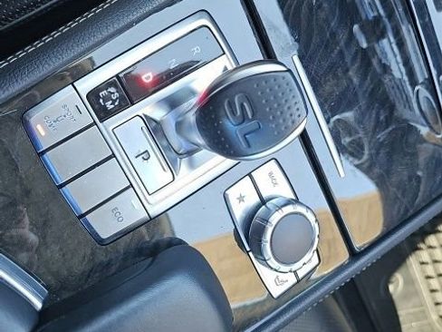 Used 2013 Mercedes-Benz SL 550 image 26