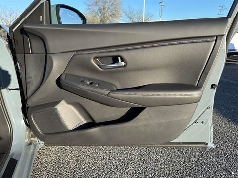 New 2025 Nissan Sentra SV w/ All-Weather Package image 8