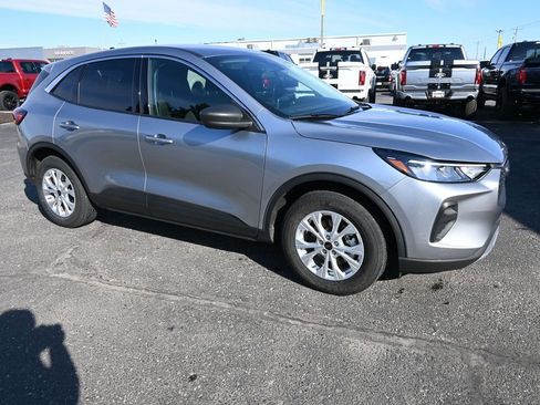 Used 2024 Ford Escape Active FWD image 11