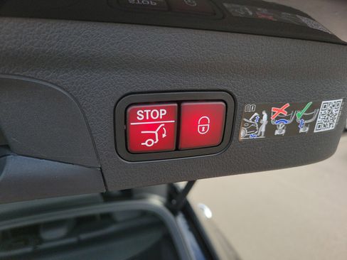 Certified 2026 Mercedes-Benz GLE 350 4MATIC image 9