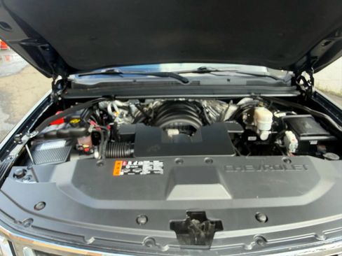 Used 2017 Chevrolet Tahoe LT image 22