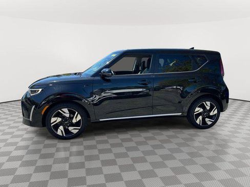 Used 2023 Kia Soul GT-Line w/ GT-Line Technology Package FWD image 6