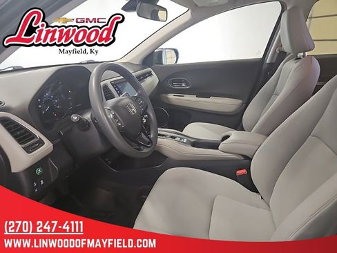 Used 2020 Honda HR-V EX image 10
