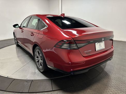 Certified 2023 Honda Accord EX image 9