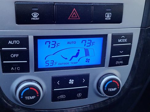 Used 2007 Hyundai Santa Fe SE image 26