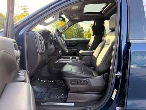Used 2022 Chevrolet Silverado 1500 LTZ AWD/4WD image 26
