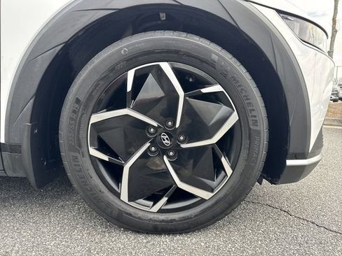 Certified 2022 Hyundai Ioniq 5 SE image 12