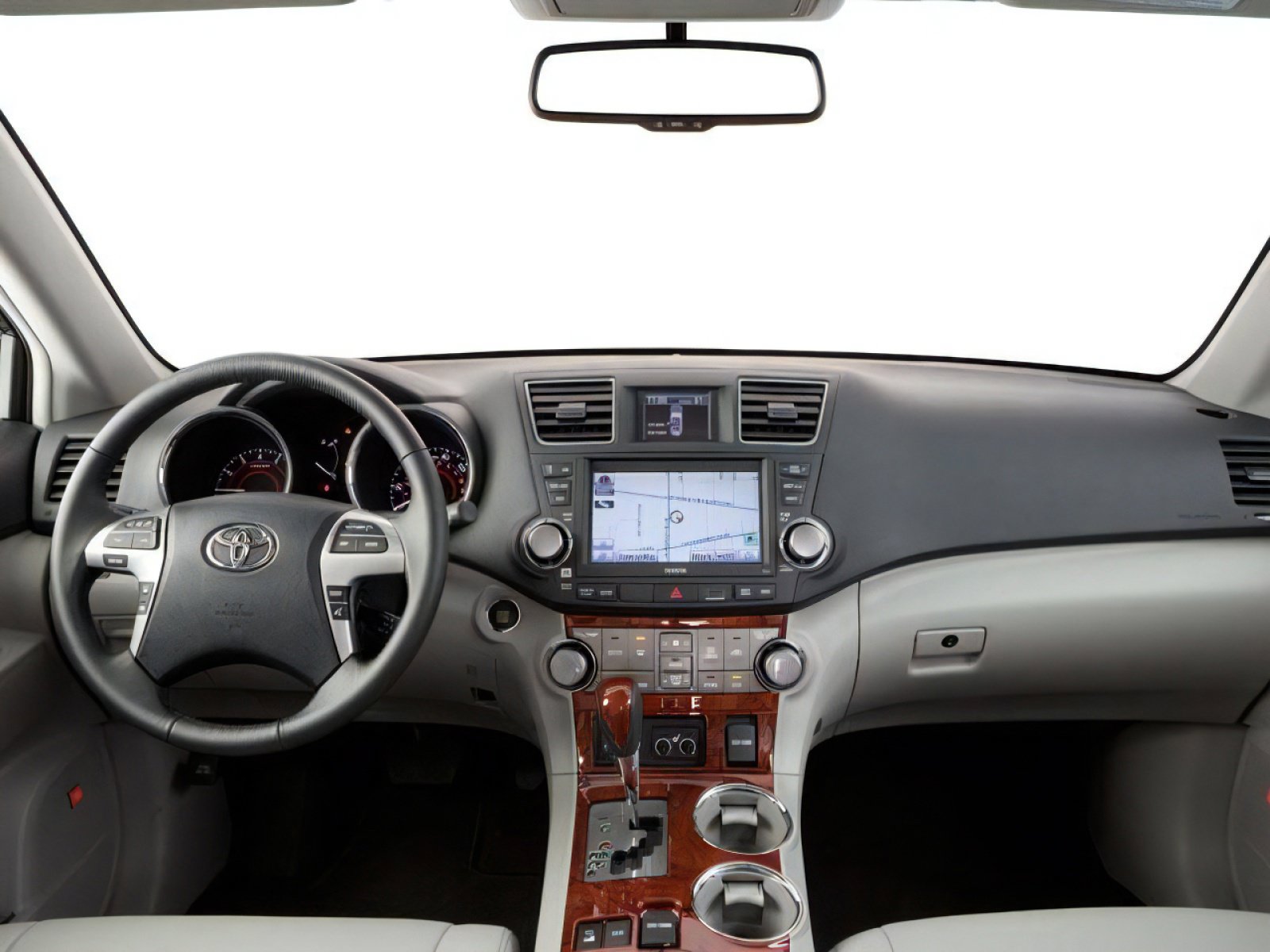 Used 2013 Toyota Highlander SE FWD image 7