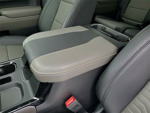 Used 2023 Chevrolet Silverado 1500 ZR2 w/ ZR2 Bison Edition image 18