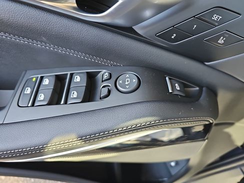 New 2026 BMW X5 xDrive50e w/ M Sport Package image 30