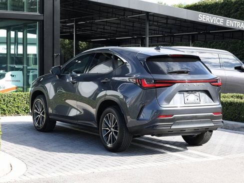Used 2023 Lexus NX 250 FWD w/ Towing Package (2000 Lbs) image 5