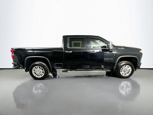 Used 2020 Chevrolet Silverado 3500 High Country w/ Technology Package image 7