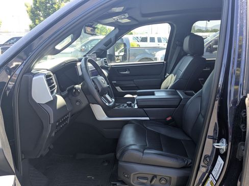 Used 2024 Toyota Tundra Platinum AWD/4WD image 29