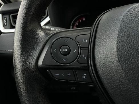 Used 2025 Toyota RAV4 XLE image 34