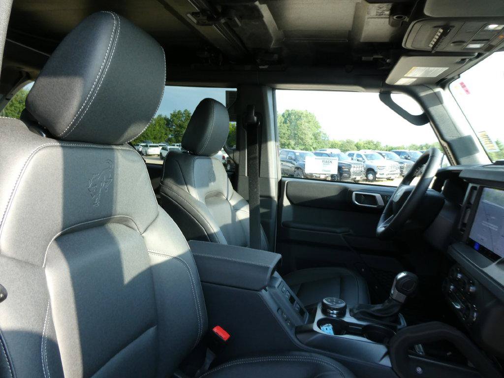 New 2026 Ford Bronco Badlands AWD/4WD image 11