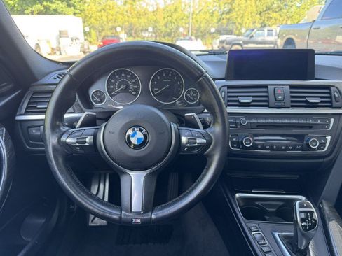 Used 2015 BMW 335i xDrive Sedan AWD/4WD image 32
