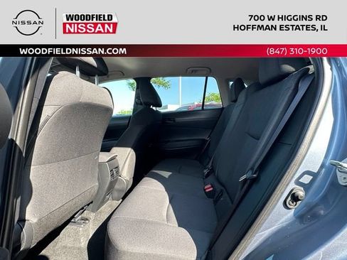 Used 2023 Toyota Corolla Cross LE AWD/4WD image 27