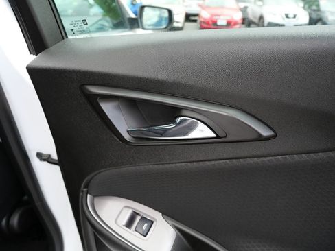 Used 2023 Chevrolet Malibu LS FWD image 33