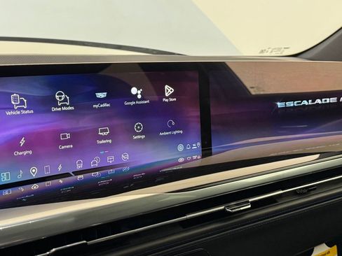 New 2026 Cadillac Escalade IQ Sport 1 w/ LPO, Floor Liner Package image 42