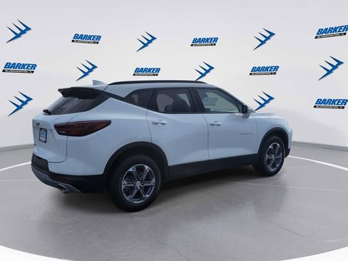 Used 2024 Chevrolet Blazer LT w/ Convenience Package image 8