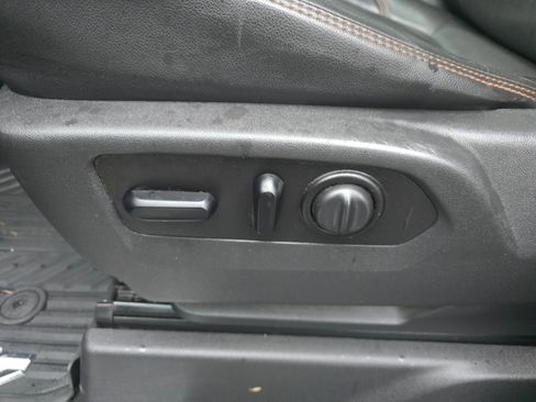 Used 2020 GMC Sierra 1500 AT4 w/ AT4 Premium Package image 26