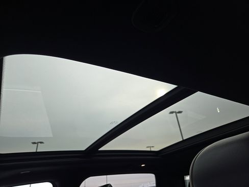 Used 2020 RAM 1500 Limited image 15